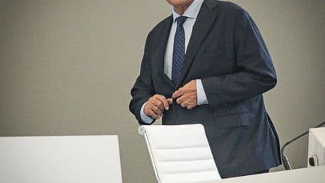 Los accionistas de Sabadell se enfrentan a un escenario incierto