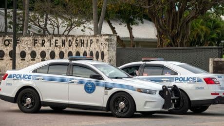 États-Unis : deux morts et 14 blessés dans l’attaque d’une école de Minneapolis, le tireur « maîtrisé »