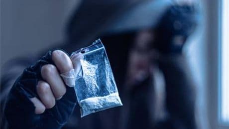 Droga, report su adolescenti Ue, consumi in calo ma emergono nuovi rischi
