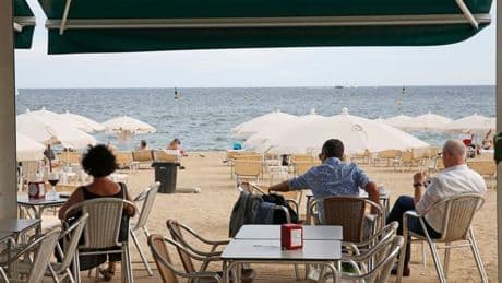 Catalunya roza los 3,85 millones de ocupados tras una Semana Santa de récord