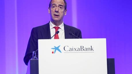 CaixaBank logra un beneficio de 1.470 millones, un 46% más