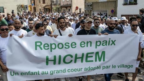 Marches blanches dans le Var et à Marseille en hommage à Hichem Miraoui, victime d'un meurtre raciste