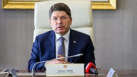 Adalet Bakanı Tunç: Uzun süreli boşanma davaları kadının mağduriyetine neden oluyor