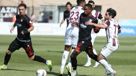 Bandırmaspor evinde de kazandı ve adını finale yazdırdı