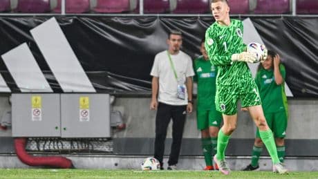 Ajax keurt aanwinst Joeri Heerkens (19) maandag