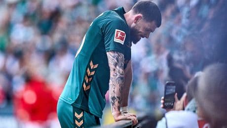 Sofa statt Rasen - Burke droht bitterer Werder-Abschied