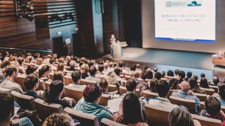 «C’est un sésame qui ouvre toutes les portes» : les écoles et universités qui forment les dirigeants les plus prometteurs