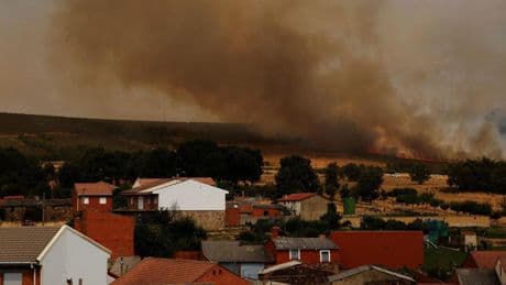 'Generación incendio': el humo puede dejar secuelas en el desarrollo de hasta el 4,4% de los bebés nacidos este verano