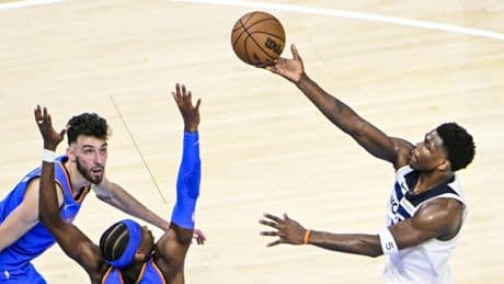 Los Thunder sofocan la revolución de Edwards y dejan a los Wolves muy tocados