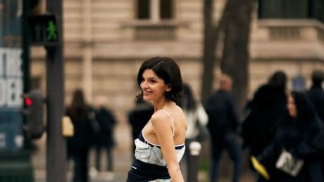 Está en Zara y es el vestido más buscado: la compra definitiva si quieres triunfar esta primavera