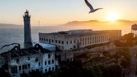 PHOTO COLLECTION: US Trump Alcatraz