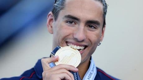 Dennis González, pionero en la 'sincro' y estandarte contra la homofobia: "Mientras yo me cuelgo medallas, otros me critican tras la pantalla"