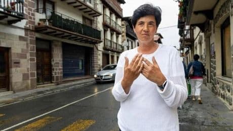 Salva a un bebé de un mes durante un vuelo: «Cuando volvió a respirar fue un milagro»