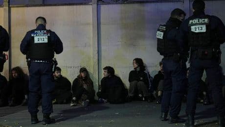 Dutzende Festnahmen bei Protestaktionen um Paris