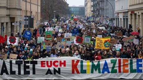 Klimaschutz: EU-Kommission: Klimaziel für 2030 in greifbarer Nähe