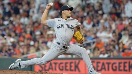 Yankees get bullpen boost with Jonathan Loaisiga’s early injury return