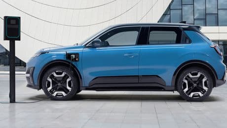 Micra è tornata, il sesto atto è solo elettrico. La compatta Nissan ha uno stile originale e fa il pieno di tecnologia