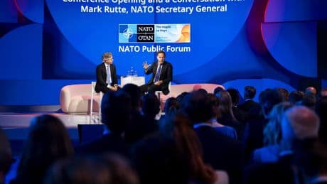 Sorpresa al vertice Nato, la Spagna esentata dal 5% di Pil in armi