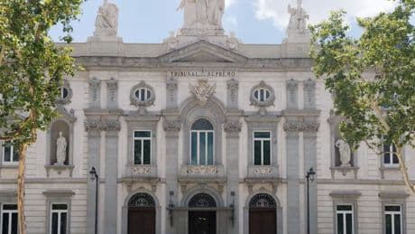 El Supremo da margen a las empresas que despidieron sin oír al trabajador y precisa que no es aplicable a casos anteriores a noviembre de 2024