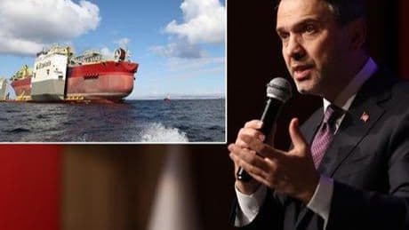 Bakan Bayraktar: Yüzer üretim platformumuz 29 Mayıs'ta İstanbul Boğazı'nı geçecek
