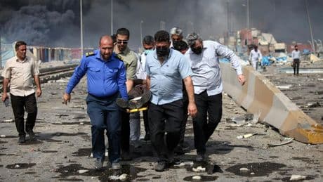 Iran : le bilan de l’explosion dans le principal port du pays monte à 25 morts et 1 000 blessés