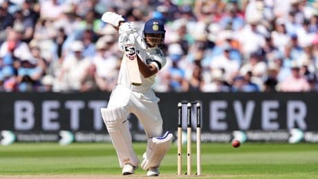 Yashasvi Jaiswal puts India in strong position despite missing out on century