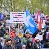 Demos in mehr als 90 Städten: Dutzende Ostermärsche fordern ein Ende der Kriege