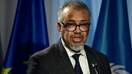 L'OMS annonce des licenciements sur fond de réduction des financements américains