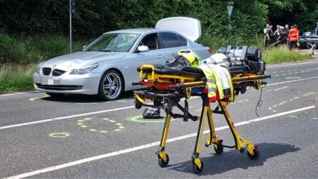 Drei verletzte Grundschüler bei Köln - Auto fährt in Kindergruppe