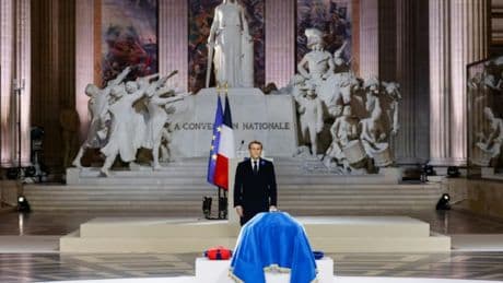Vers une panthéonisation d'Alfred Dreyfus? Emmanuel Macron "réfléchit à un geste nécessaire"