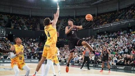 El Bilbao Basket confirma que Malcolm Cazalon deja de ser hombre de negro