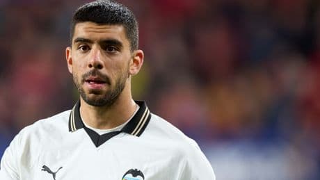 Cenk Özkacar Köln'e kiralanıyor