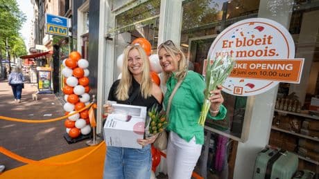 Eerste Blokker-klanten dolblij met de opening van de nieuwe filialen