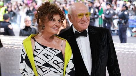 Mediamiljardair Barry Diller komt op 83e uit de kast: ’Diane Von Fürstenberg was wonder van mijn leven’