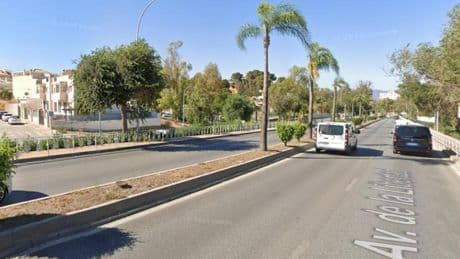 Muere un hombre de 37 años tras caer de su moto en Torremolinos a primera hora de este Domingo de Ramos