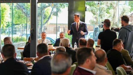Başkan Zeyrek. halk otobüsü esnafıyla bir araya geldi