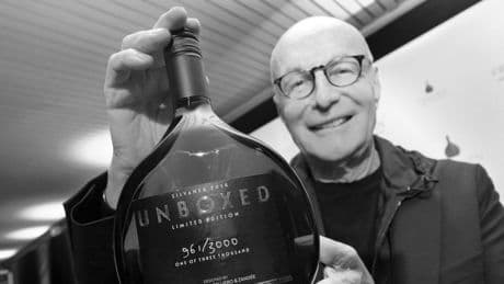 Verpackungsdesign: Weltberühmt mit Duftflakons: Designer Peter Schmidt ist tot