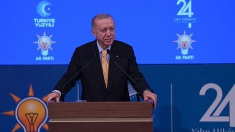 'Yeni katılımlarla güçleniyoruz' | Cumhurbaşkanı Erdoğan: Dünden beri AK Parti'nin yeni üyelerine saldıranlara 'Hadi oradan' diyorum