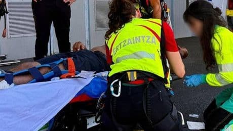 Rescatan en helicóptero a un escalador de 30 años tras caerse en el monte Untzillaitz