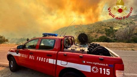 Gli incendi dolosi sono atti terroristici