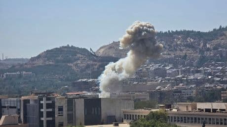 Schwere Luftangriffe! Israel bombardiert Syriens Verteidigungsministerium