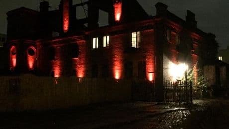 Mitten in Prenzlauer Berg: Hier treffen sich die Querdenker
