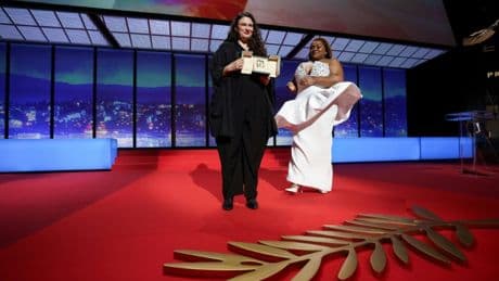 Cannes: Preis der Jury für Berliner Regisseurin Schilinski für "In die Sonne schauen"