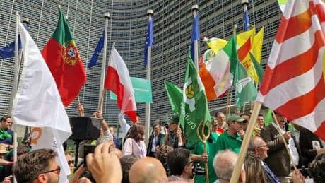 Contadini e partiti, Ursula delude tutti. E il sì dell?Europarlamento ora è a rischio