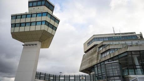 Flughafengelände: Geflüchtetenunterkunft Tegel soll weiter genutzt werden