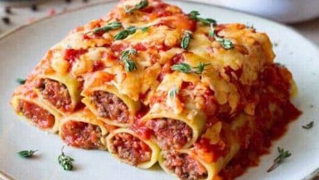 Mary Berry's 'crispy' lasagne rolls are the perfect comfort food dinner recipe