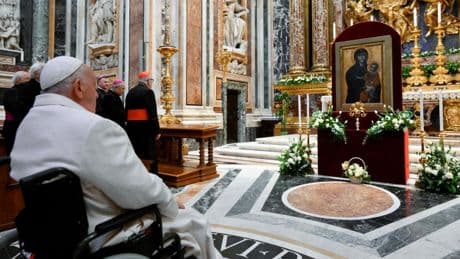 Una tumba “sencilla” en Santa María la Mayor: así es el testamento del papa Francisco