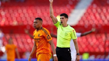 La cara B del Sevilla - Madrid: gradas vacías, protestas y rebelión en Nervión