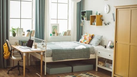 Dorm room must-haves you’ll *actually* use
