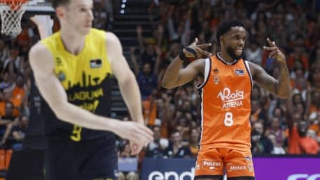 Montero lidera el torbellino del Valencia Basket, que se queda a un paso de la final